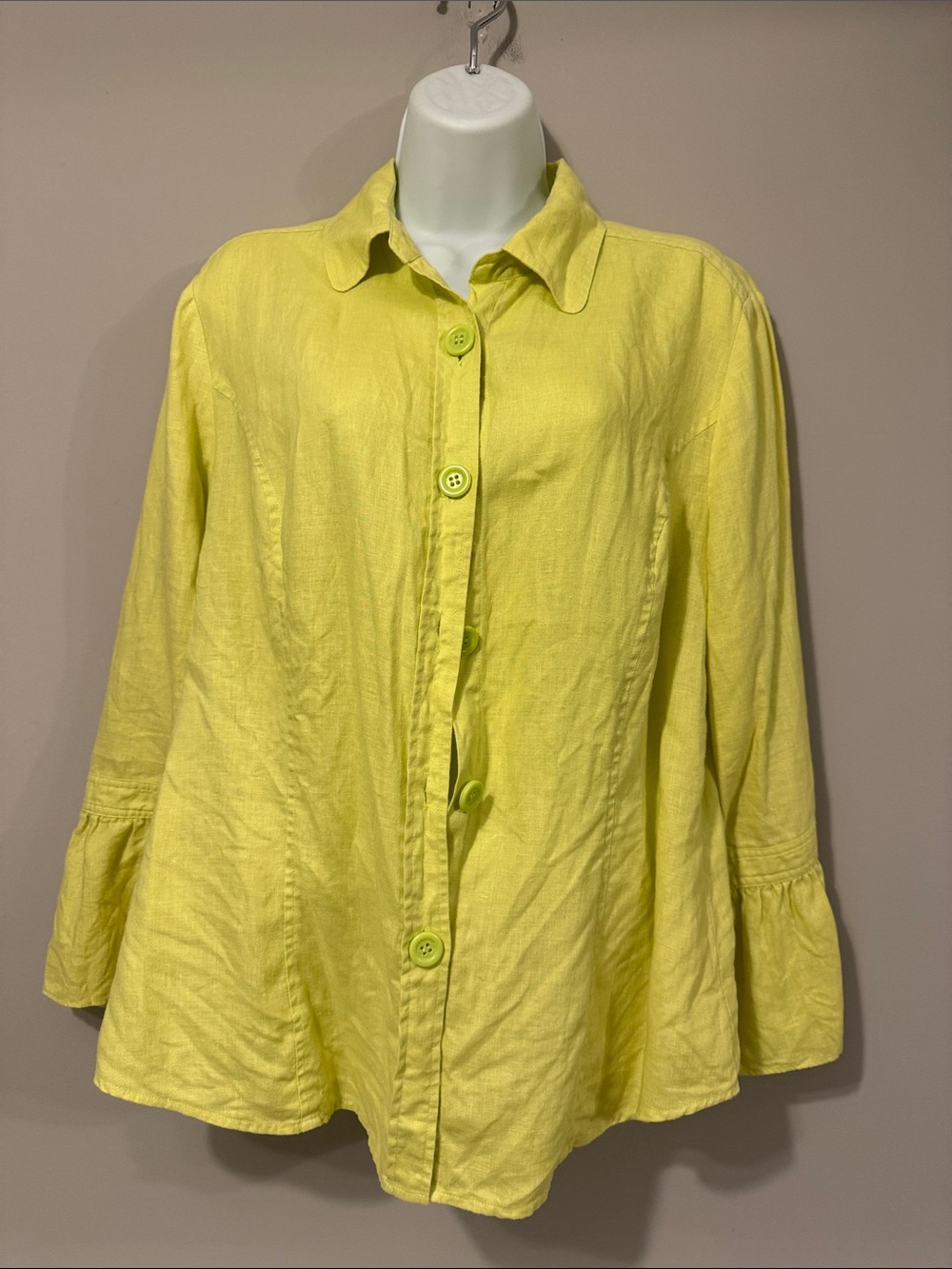 Tracy M Bright YellowGreen Button-Down 100% Linen Top